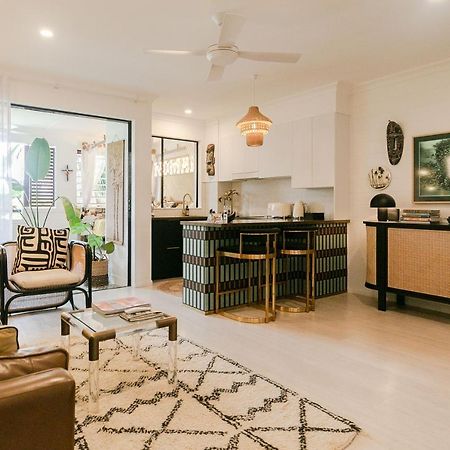 Nomad - Luxe Apartment Port Douglas Exterior photo